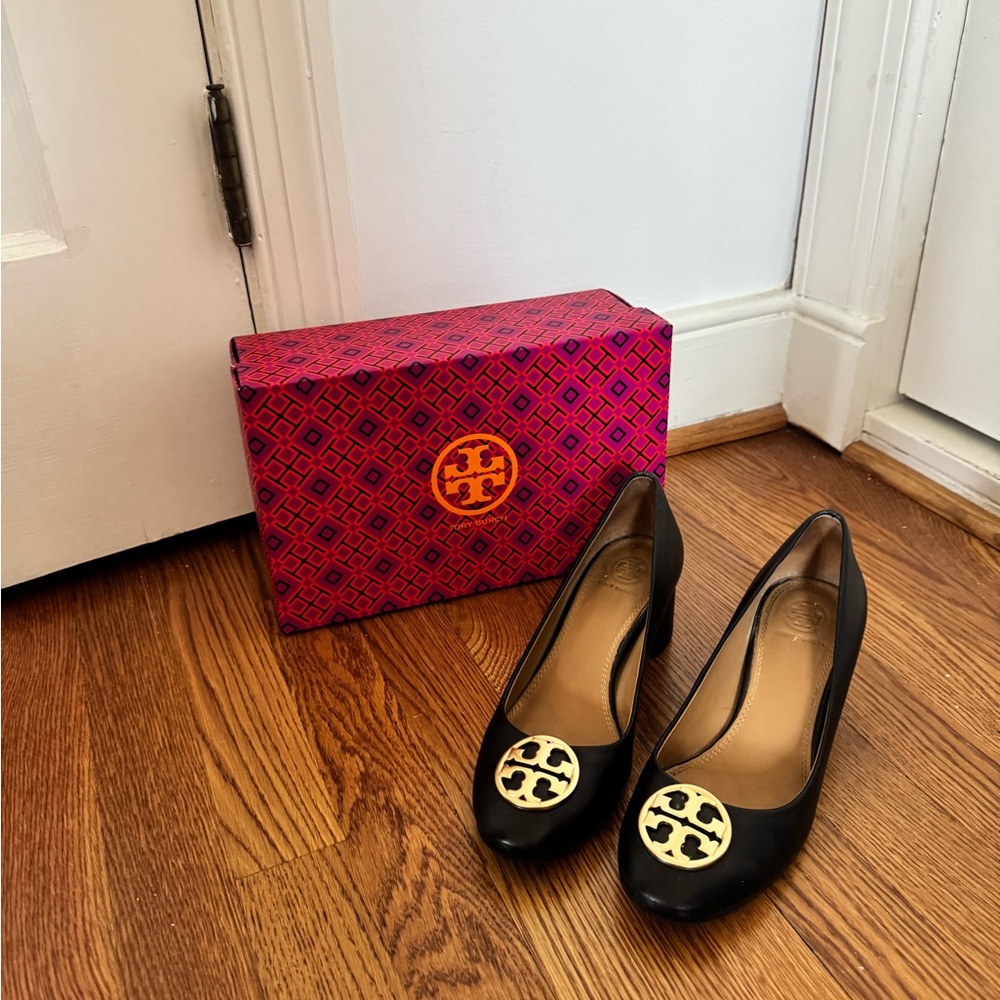 Tory Burch Chelsea 50mm Pump in Perfect Black 6.5
